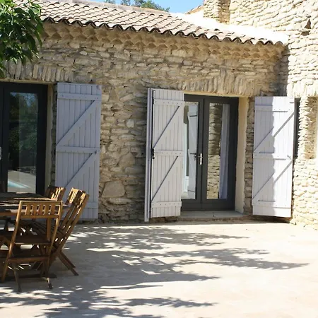 Villa Villa *
